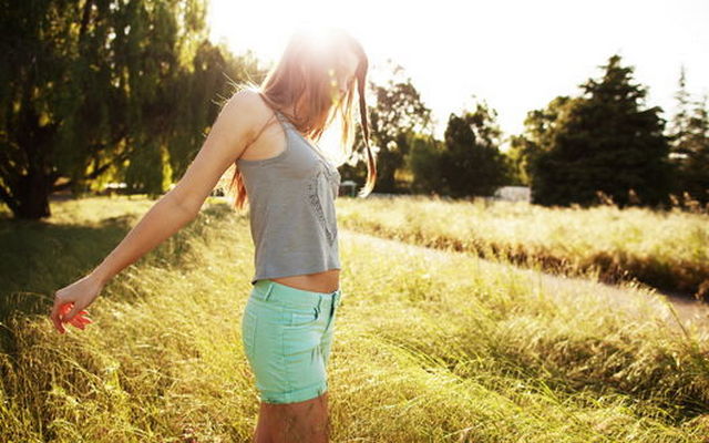 Даже если никаких патологий не обнаружено, беременной женщине нужно тщательно следить за своим здоровьем: больше гулять и полноценно отдыхать