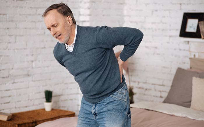 Почему болит спина при миеломе