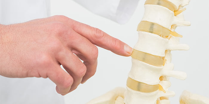 Почему болит спина при миеломе